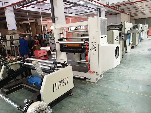 勝昌卷料燙金機(jī)成品率高，應(yīng)用范圍廣